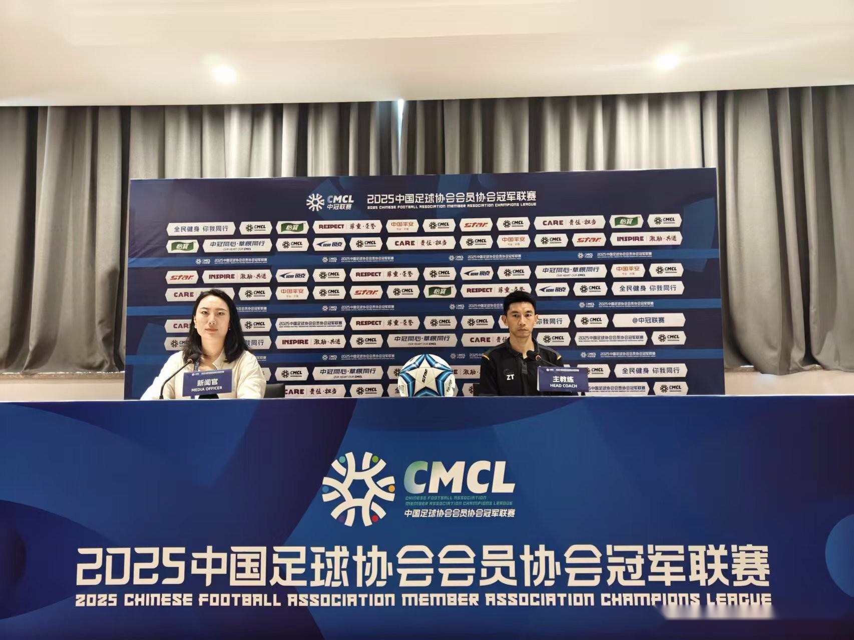 青少年足球潜能激发训练营